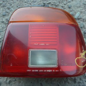 foco suzuki baleno sedan 1996 1998 2003 trasero copiloto daños