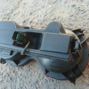 foco kia frontier 2007 2016 2021 trasero chofer daños