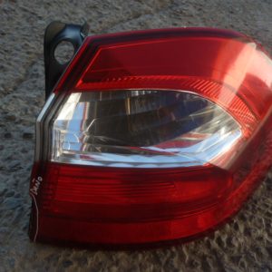 foco kia rio 5 hatchback 2012 2014 2016 trasero copiloto daños