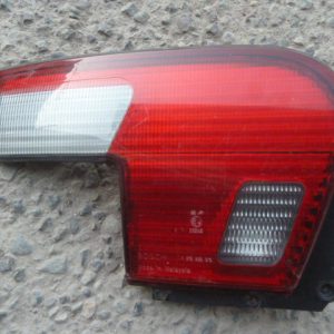 foco proton persona 1995 1998 de portalon trasero chofer usado