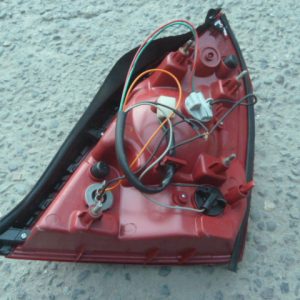 foco hyundai elantra 2004 y 2005 original trasero chofer daños