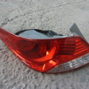 foco hyundai accent rb sedan 2012 2015 trasero chofer daños