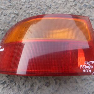 foco honda civic 1993 –1994 original trasero chofer original daños