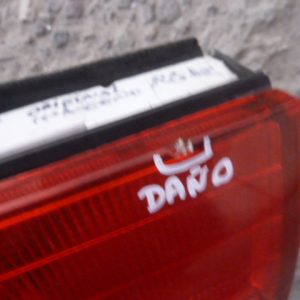 foco honda accord 1993 / 1994 de maleta trasero copiloto daño