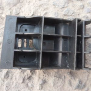 soporte mensula chevrolet corsa 2000 2005 delantero (Elegir Lado)