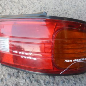 foco mazda 323 1992 1996 alternativo trasero copiloto daños