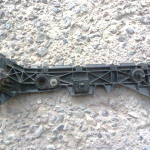 soporte ménsula mazda 3 hatch sport 15-18 trasero copiloto daños