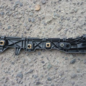 soporte ménsula mazda 2 sedan 2017 2018 trasera chofer daños