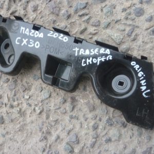 soporte ménsula mazda cx30 2020 trasera chofer usada
