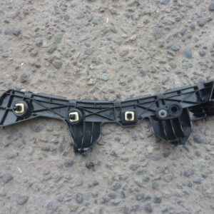 soporte ménsula mazda 5 2013 2014 trasera chofer usada