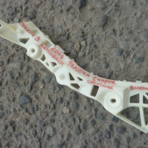 soporte ménsula mazda 3 hatchback 2003 2007 tras chofer usado