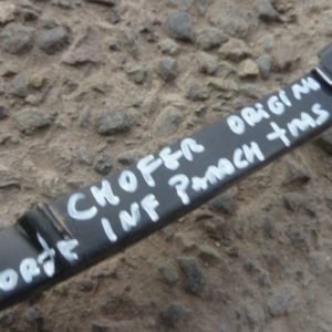 soporte ménsula mazda 2 hatchback 2009 2010 inferior tras chofer