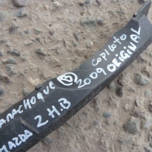 soporte ménsula mazda 2 hatchback 2009 2010 inferr tras copiloto