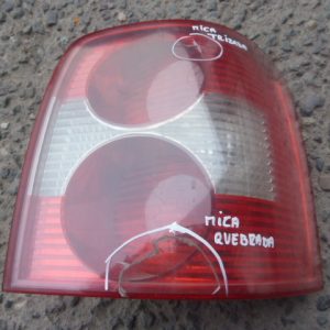 foco passat station 2001 2004 trasero copiloto original daños