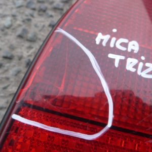 foco volkswagen polo hatchback 1995 1998 trasero copiloto daños