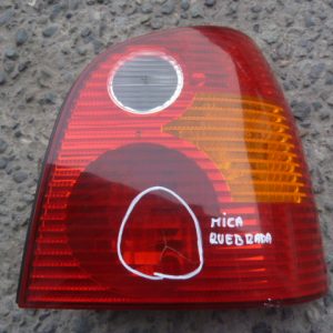 foco volkswagen polo hatchback 2003 2004 trasero copiloto daños