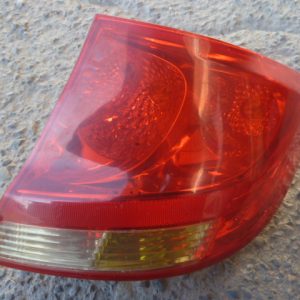 foco chevrolet sail 2011 2015 foco trasero copiloto daños