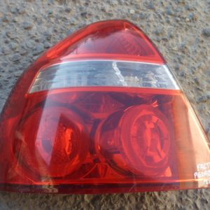 foco chevrolet aveo sedan 2008 2014 trasero chofer daños