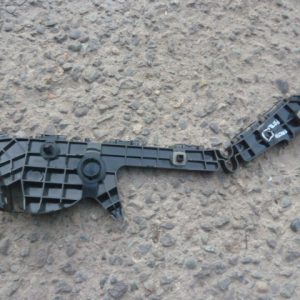 mensula soporte yaris sedan 2019 2021 trasera copiloto daños