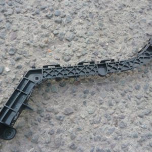 mensula soporte toyota prado 4puertas 2013 trasera copiloto daños