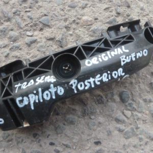 mensula soporte toyota rav4 2010 bajo foco trasera copiloto