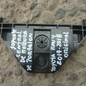 mensula soporte rav4 2017 2018 trasero de portalón original