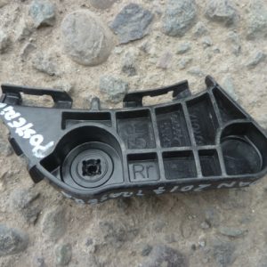 soporte mensula yaris sedan 2017 chica trasera copiloto daños