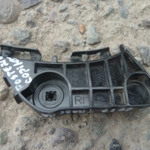 soporte mensula yaris sedan 2017 chica trasera copiloto usado