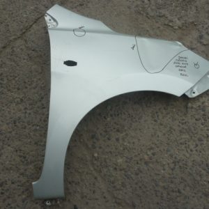 tapabarro celerio 2016 2021 delantero copiloto original daños