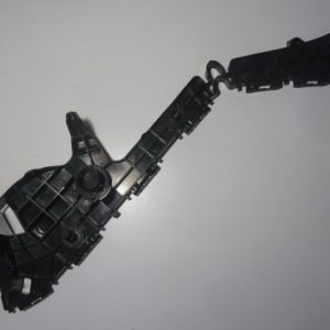 mensula soporte yaris sedan 2019 2021 trasera chofer daños