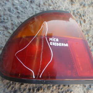 foco mazda artis sedan 1996 1997 tras chofer quebrado