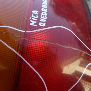 foco mazda artis sedan 1996 1997 tras chofer quebrado