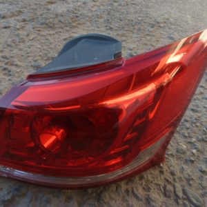 foco great wall gw m4 2014 2022 trasero copiloto – daño