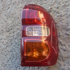 foco toyota rav4 2004 2005 trasero copiloto daños