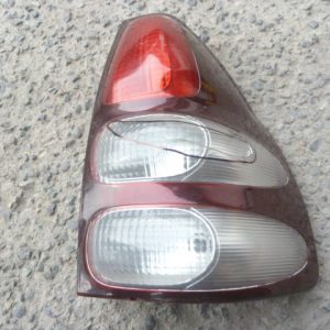 foco toyota prado j50 2004 2008 trasero copiloto alternativo daños