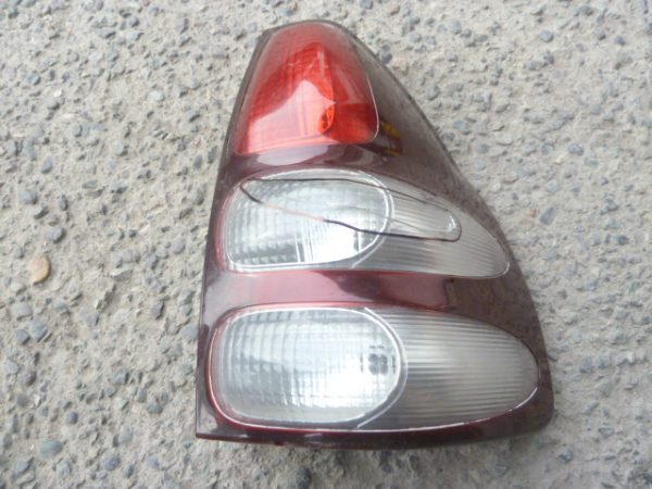 foco toyota prado j50 2004 2008 trasero copiloto alternativo daños