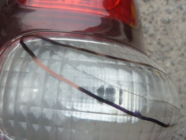 foco toyota prado j50 2004 2008 trasero copiloto alternativo daños - Imagen 3