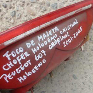 foco peugeot 607 2001 2003 2005 de maleta chofer