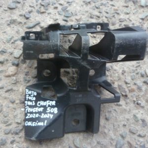 mensula soporte peugeot 508 2020 2024 bajo foco trasero chofer