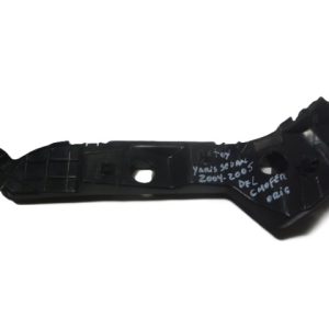 mensula soporte toyota yaris sedan 2004 2005 delantera chofer