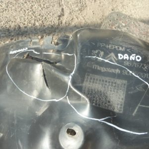 Guardafango peugeot 301 2012 2022 delantero copiloto daños