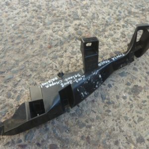 mensula soporte toyota prado 2003 2008 bajo optico chofer usado