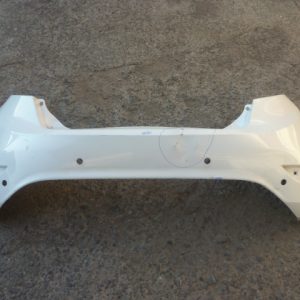 parachoque ford fiesta hatchback 2012 2017 trasero original daños