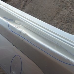 parachoque sail 1.5 2019 2022 trasero original daños