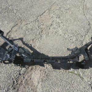 frontal volvo v40 2012 2017 original quebrado (falta pedazo)