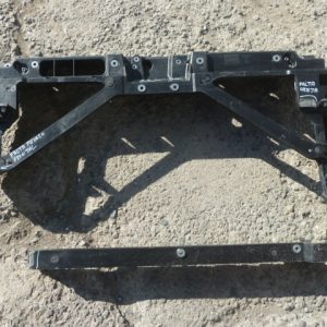 frontal mg 5 mg5 2020 2023 original quebrado (falta pedazo)