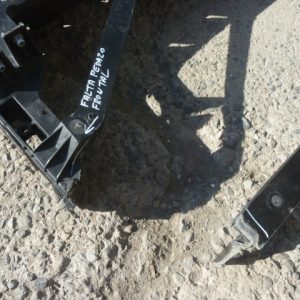 frontal mg 5 mg5 2020 2023 original quebrado (falta pedazo)