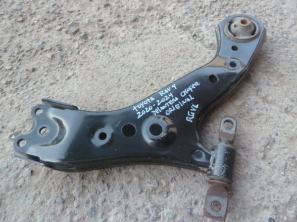 bandeja de suspension toyota rav4 2020 2024 chofer usada