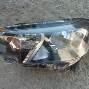 optico peugeot partner k9 2021 2024 chofer halógeno – quebrado