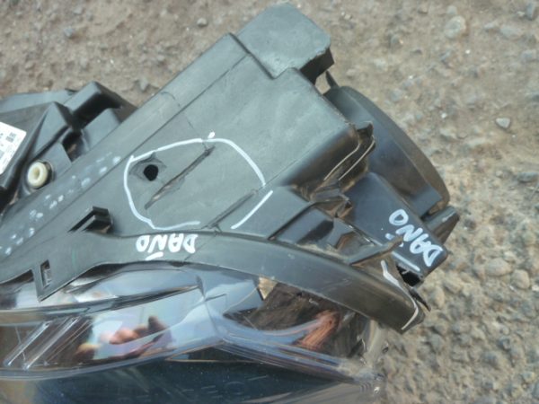optico peugeot partner k9 2021 2024 chofer halógeno - quebrado - Imagen 5